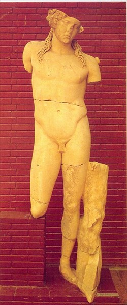 062-Статуя Диониса